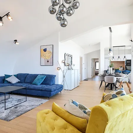 דירה Luxury Penthouse Berin With Rooftop Terrace And Jacuzzi זאדאר