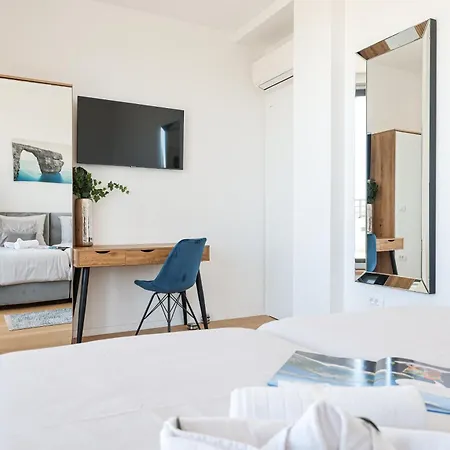 Apartamento Luxury Penthouse Berin With Rooftop Terrace And Jacuzzi Zadar
