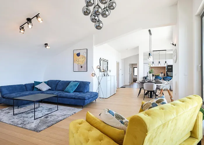 شقة Luxury Penthouse Berin With Rooftop Terrace And Jacuzzi زادار