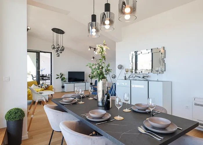 Luxury Penthouse Berin With Rooftop Terrace And Jacuzzi Apartman *