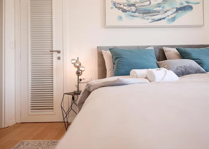 Apartman Luxury Penthouse Berin With Rooftop Terrace And Jacuzzi *